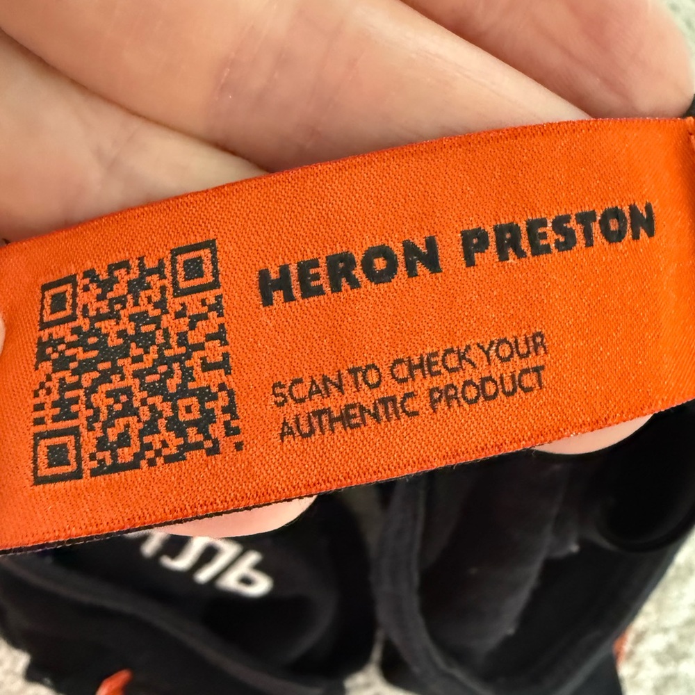 Heron Preston Black Bodysuit with Orange Tag - Picture 3 of 4